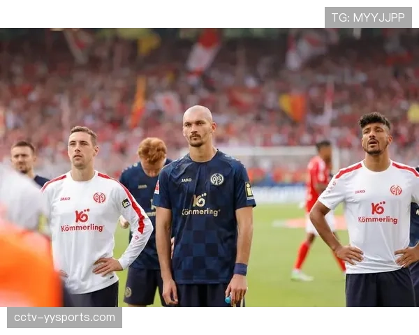 柏林联0-0与美因茨握手言和，双方门将各献神扑